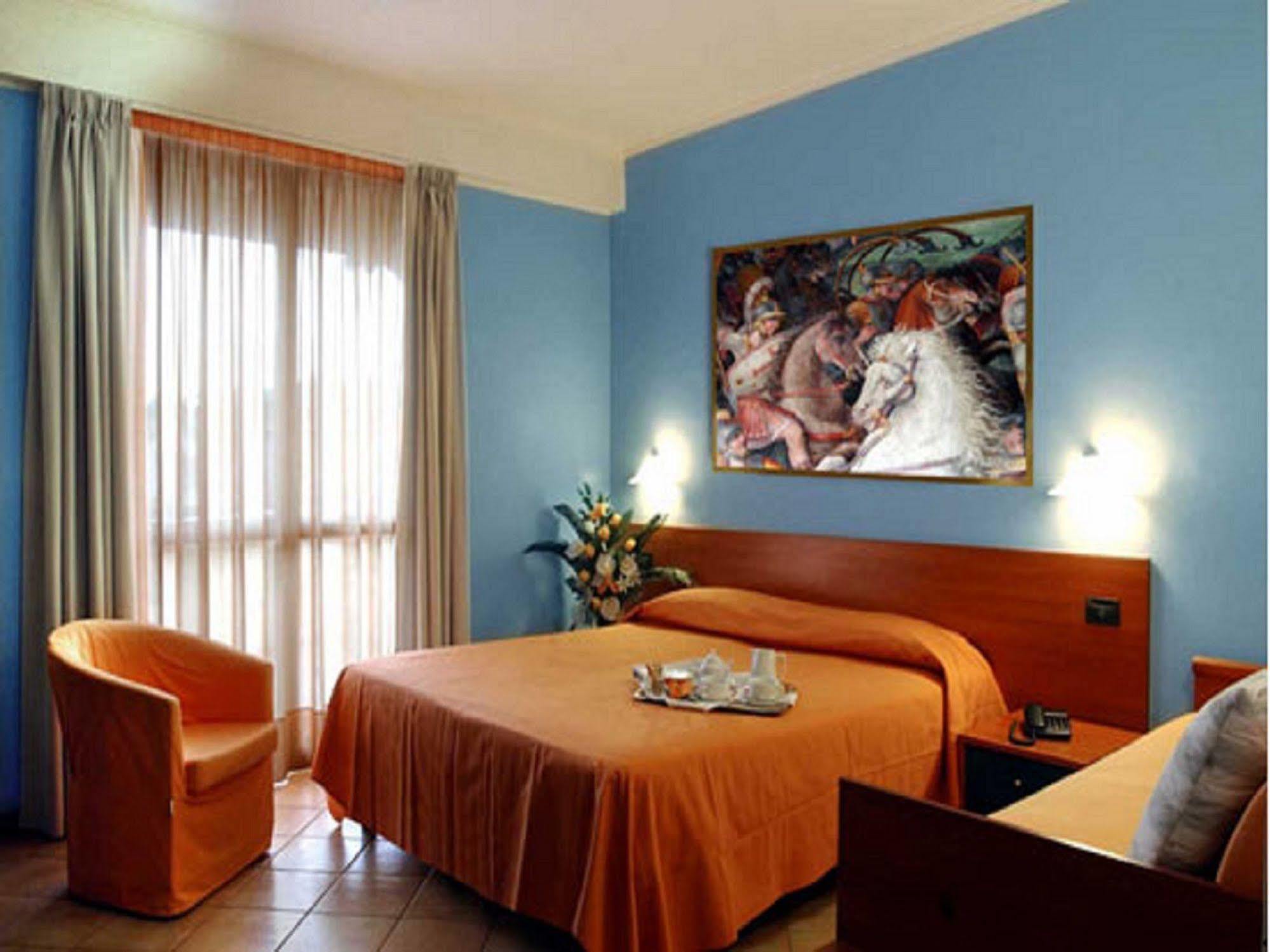 Hotel Bacco Асчеа Екстериор снимка